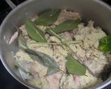 Foto langkah ke 3 dari resep Ayam ungkep srundeng.