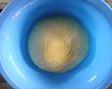 Foto langkah ke 2 dari resep Bolen Pisang Keju Praktis.