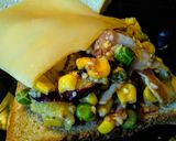 Foto del paso 2 de la receta: SANDWICHES Rellenos de Tocineta y Vegetales con Queso Holandés.!