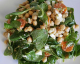 Foto del paso 10 de la receta: Ensalada de garbanzos con vinagreta de huevo