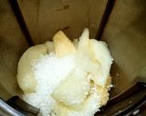 A picture of step 1 of Melon slush 🥤.