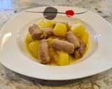 Foto del paso 4 de la receta Patatas guisadas con salchichas frescas al curry