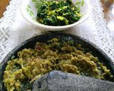 Foto langkah ke 2 dari resep Urap Daun Pepaya Muda.