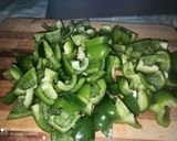 A picture of step 1 of Aloo Capsicum.