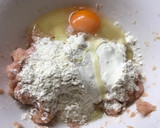 Foto do passo 1 de Almôndega de frango recheada