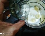A picture of step 4 of Banana Nutella Milkshake.