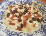 Foto del paso 3 de la receta: Ensalada de patatas de Sanlúcar alioli con anchoas y aceitunas