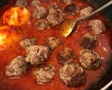 Foto langkah ke 9 dari resep Bola Daging Balado (Sweet & Spicy Meatball).