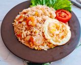 Foto langkah ke 5 dari resep Nasi Goreng Seafood.