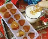 A picture of step 2 of Coffee ice cubes (Instant coffee).