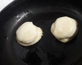 A picture of step 6 of Souffle Pancakes.