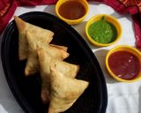 આલુ મટર સમોસા (Aloo Matar Samosa Recipe In Gujarati) રેસીપી સ્ટેપ4ફોટો