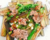 Hình bước làm 3 của món Cà tím xào thịt băm