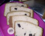 Foto langkah ke 14 dari resep Bolu Nutrijell strawberry Baking Pan.