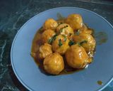 Foto langkah ke 3 dari resep Bola-bola tahu pedas manis.