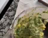 Foto del paso 3 de la receta: Bocadillos de espinaca con queso ahumado