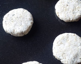 Foto del paso 3 de la receta: Galletas saladas de ricota, avena y queso❤