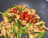 Gambar langkah 4 resipi Bihun Goreng Kampung.