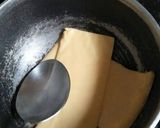 A picture of step 2 of # Tiffin box # Cheese sandwich.