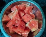 A picture of step 1 of Watermelon Detox Drink.