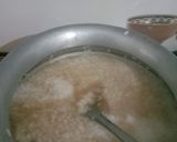 A picture of step 2 of Sweet jaggery rice.