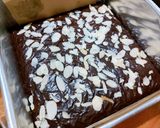 รูปขั้นตอนการทำที่ 11 ของ Brownie บราวนี่ หม้ออบลมร้อน แบบถาด7×7 น้ำตาลแค่ 135 กรัม ก็ฟิล์มนะ