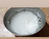 A picture of step 1 of Quick green pakola.