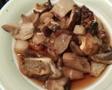 Foto del paso 3 de la receta Carrilleras de cerdo con hongo beltza