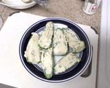 A picture of step 5 of Jalapeño Poppers.