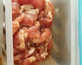 รูปขั้นตอนการทำที่ 1 ของ หมูกระเทียมผัดไข่