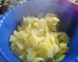 Foto del paso 2 de la receta: Tortilla de papas con queso,🤤💜