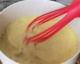 Foto langkah ke 4 dari resep Saffron Portuguese Egg Tart.