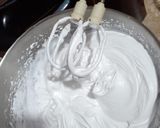 A picture of step 6 of Pineapple cake.