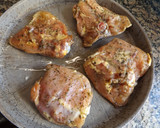 Foto del paso 2 de la receta: Pollo y nabos asados a la cúrcuma
