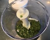 Une image de l'étape 2 de Sauce vinaigrette aux herbes et melfor.