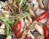 Gambar langkah 3 resipi Sayur Lemak Kubis.