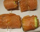 A picture of step 2 of Salmon rolls.
