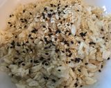 Foto langkah ke 1 dari resep Egg Roll Brown Rice.