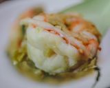 รูปขั้นตอนการทำที่ 21 ของ ข้าวผัด กะเพราคลุก กุ้ง กลิ่นหอมฟุ้ง รสชาติจัดจ้าน
