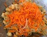 Foto langkah ke 3 dari resep Bihun seafood.