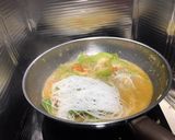 A picture of step 2 of Hairy Gourd And Tomato With Tang Hoon.
