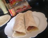 A picture of step 4 of Spicy beef wrap.