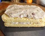 Foto del paso 3 de la receta: Bizcocho rapidísimo relleno con crema de castañas