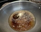 Hình bước làm 2 của món Miến xào hàn quốc
