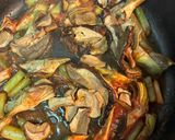Foto del paso 3 de la receta: Arroz de secreto ibérico con boletus y alcachofas