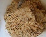 A picture of step 2 of Twist crispy burger.