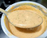 Foto del paso 5 de la receta: Salsa🥪de yogur🍟🌭para tus comidas🥛🌶️🧄