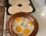 Foto del paso 1 de la receta Sunny Side Up eggs with bacon