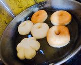 Foto langkah ke 7 dari resep Donat lembut dan ekonomis.