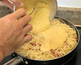 Foto del paso 7 de la receta: Pasta con salsa carbonara tradicional